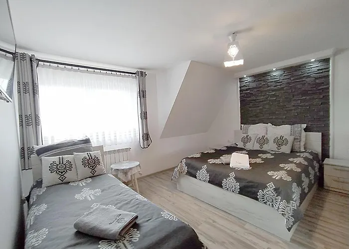 Olczanski Dom * זקופאנה